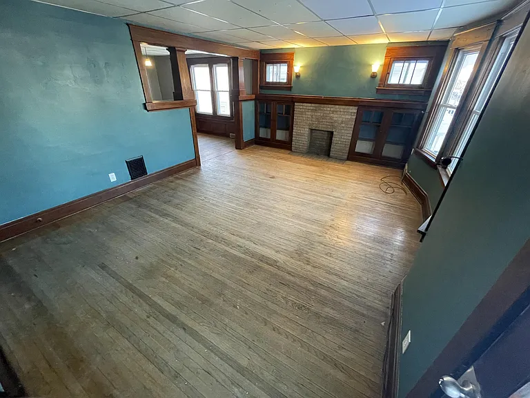 418 Colvin Ave — Photo 25