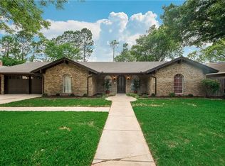 3200 Fox Hill Dr, Arlington, TX 76015