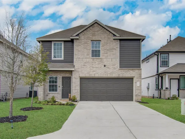 2398 Tavo Trails Dr, Conroe, TX 77301