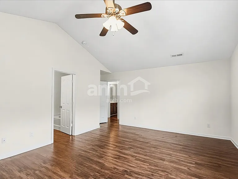 145 Mount Olivet Dr — Photo 11