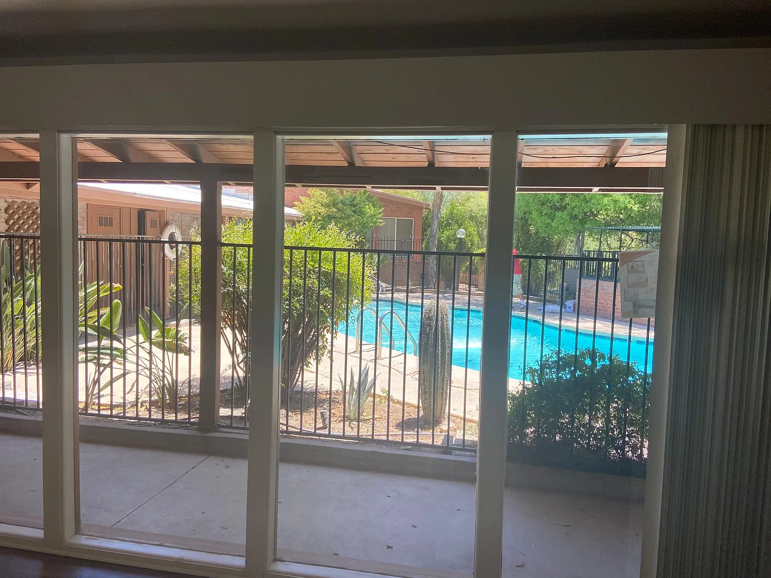 2 bed, 950 sqft, $1,650 — Photo 1