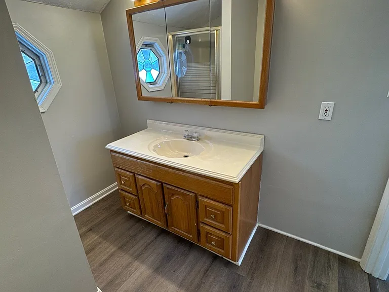 338 N Skyline Dr — Photo 28