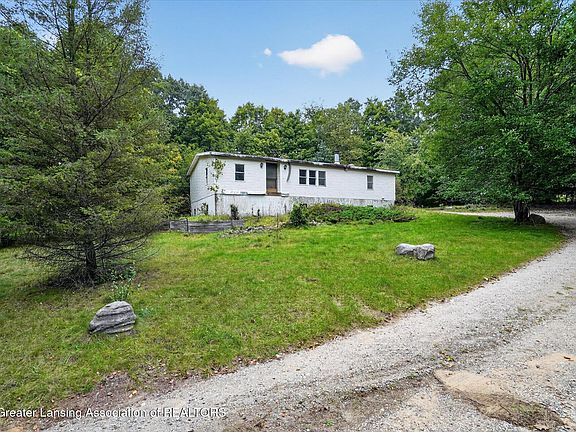 2nd image of 248 Brown Rd
