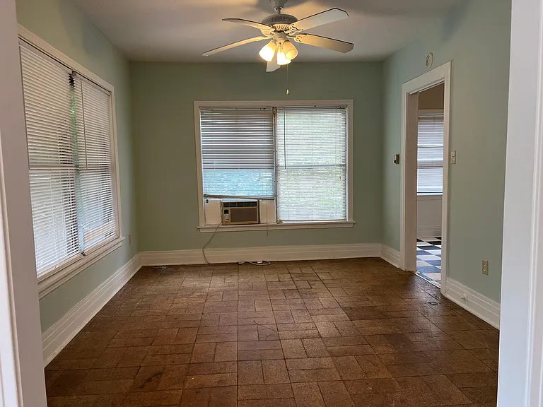 536 Fulton Ave — Photo 9