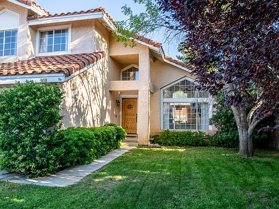 3rd image of 3458 Bromley Ct
