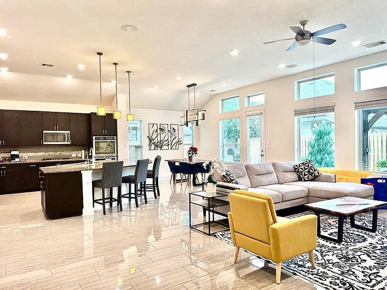 1110 Penny Ranch Ln — Photo 13