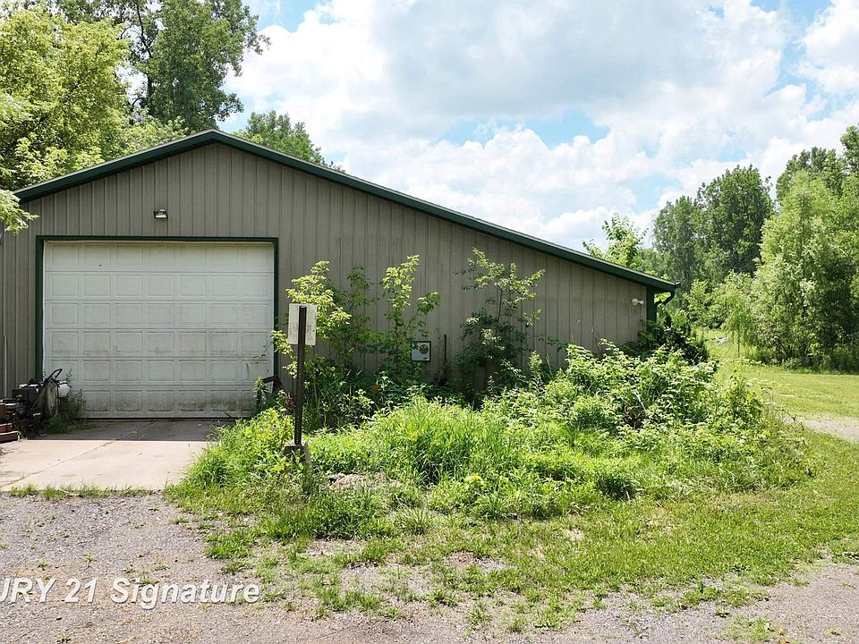 1st image of 3349 W Lake Rd