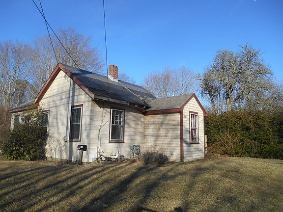 2nd image of 146 Central Avenue A K A #148