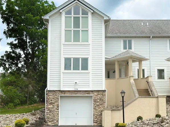 134 Saint Thomas Dr, Beaver Falls, PA 15010