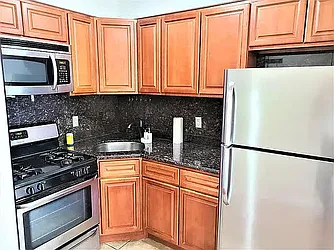 754 40th Street