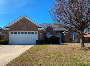 518 Manchester Ln, Byron, GA 31008