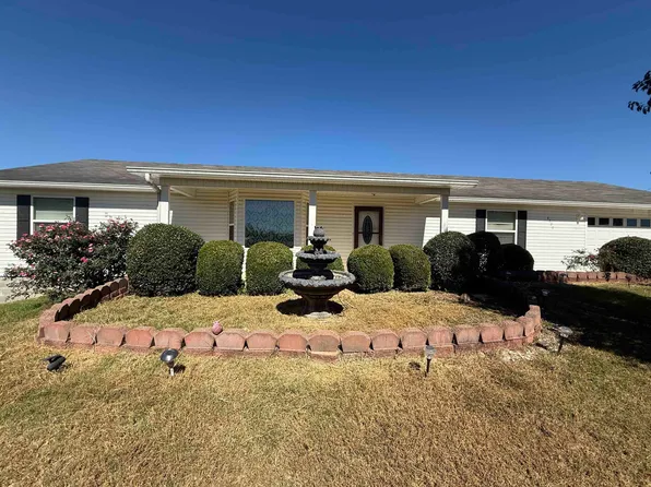 6331 Sycamore Dr, Bismarck, AR 71929