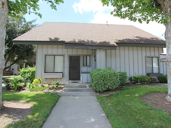 2nd image of 10001 Karmont Ave