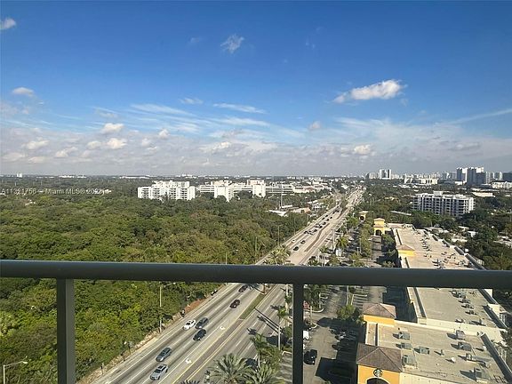2nd image of 13499 Biscayne Blvd APT 1703