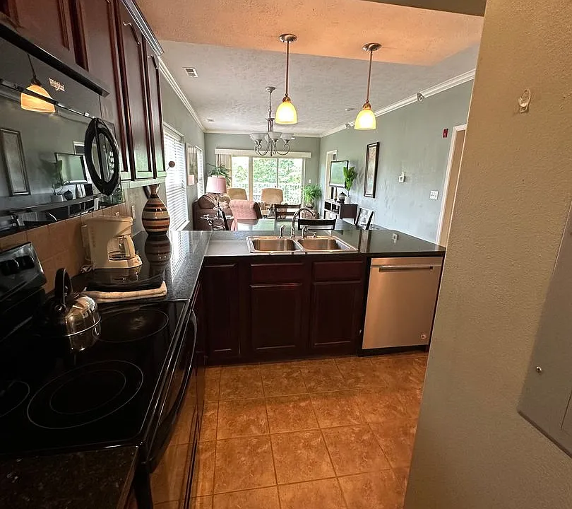 325 Majestic Dr #226