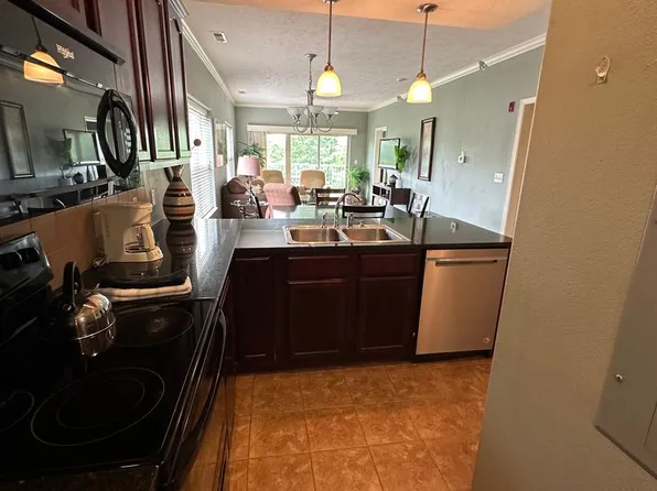 325 Majestic Dr APT 226, Branson, MO 65616