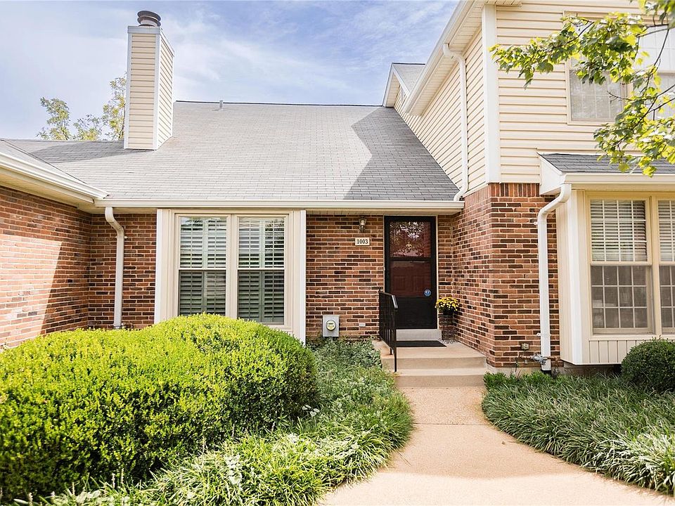 1st image of 1003 Brooksgate Manor Dr