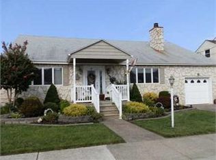 219 E Saint Louis Ave, Wildwood Crest, NJ 08260