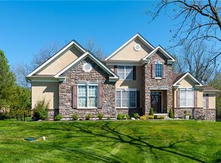 355 Clearview Ave, Nazareth, PA 18064