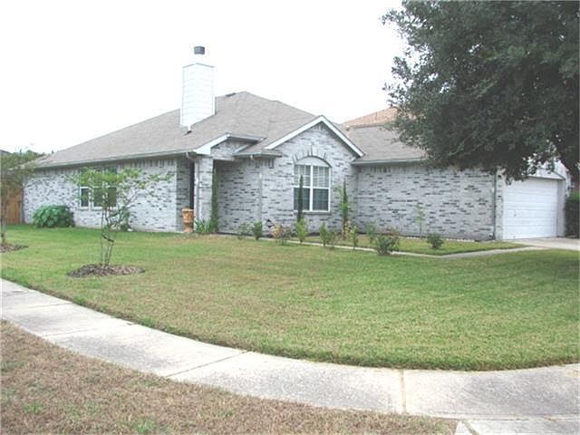 1st image of 7703 Hunters Peak Ln