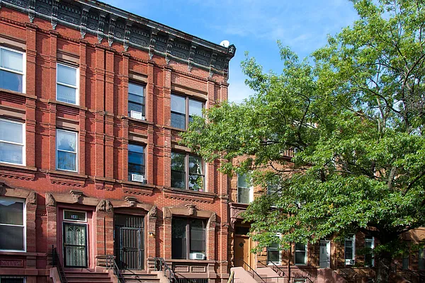 Rented by Compass | media 29