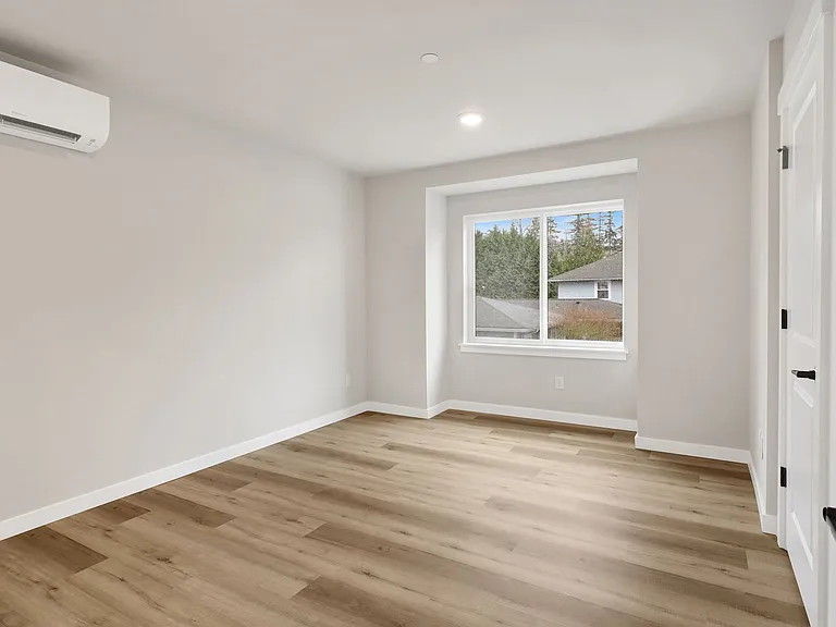 4212-4230 Foxglove Loop — Photo 7