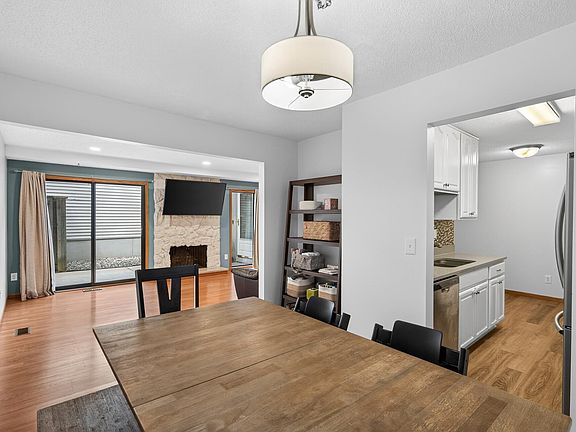 5th image of 1272 Trailwood S