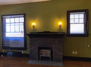 1623 E St, Lincoln, NE 68508