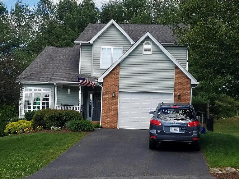 1508 Oriole Dr — Photo 1