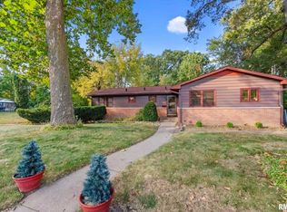 2705 4th Street Ct, East Moline, IL 61244