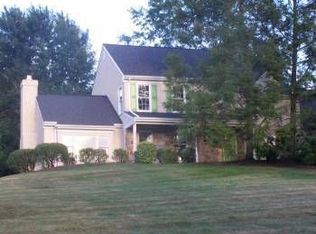 2 Heron Hill Dr, Downingtown, PA 19335