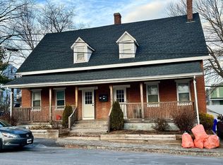 43 3rd St, Taunton, MA 02780