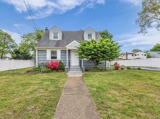 466 44th Street, Copiague, NY 11726