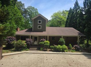 3601 Blueberry Dr, Raleigh, NC 27612