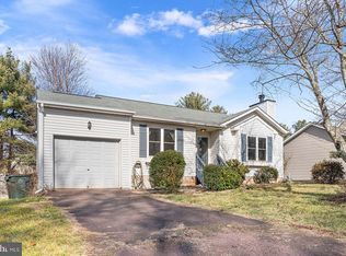 516 N Hitt Ct, Culpeper, VA 22701