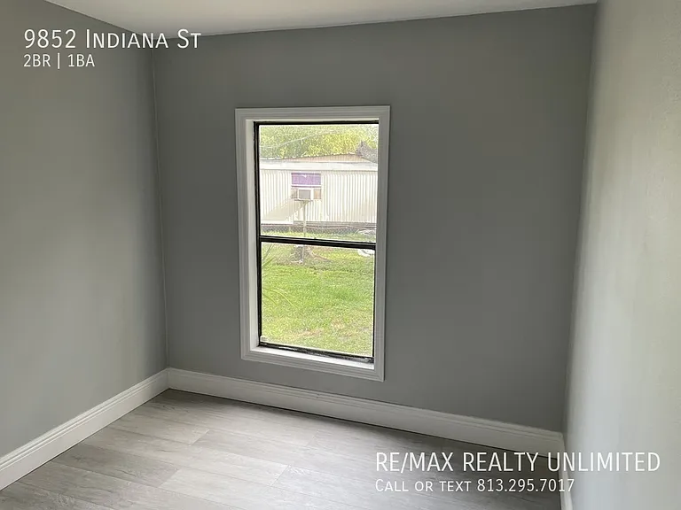 9852 Indiana St — Photo 12