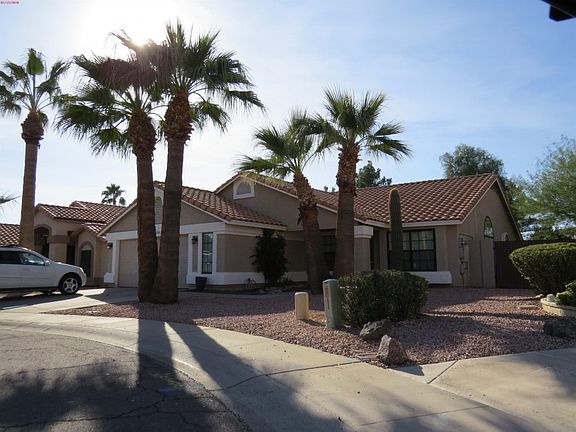 3rd image of 19226 N 74th Dr