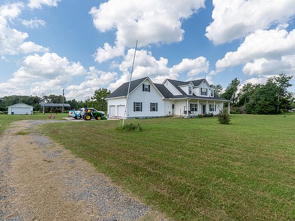 4th image of 2750 Saint Clare Road