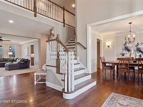 4th image of 22599 N Evergreen Ct