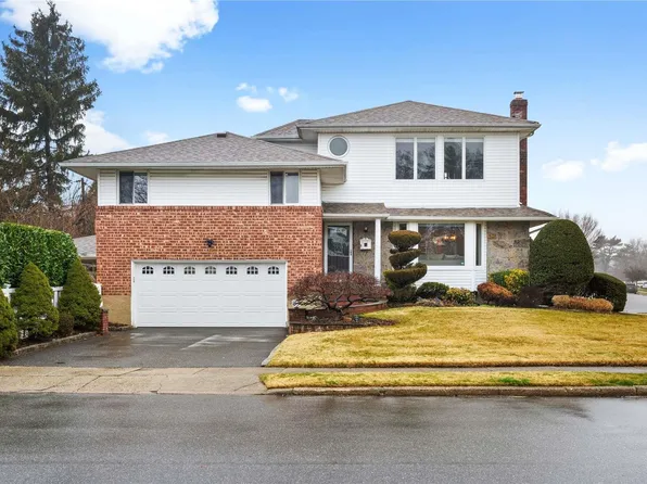6 Sheila Drive, Syosset, NY 11791