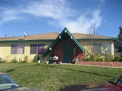 1st image of 914 S Railroad Ave