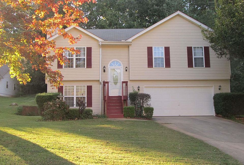 1st image of 1005 Bridle Creek Dr