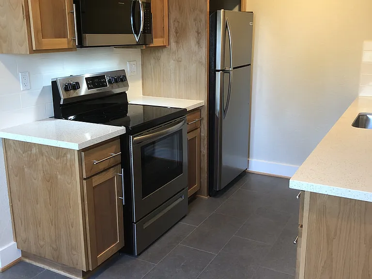 Taggart Apartments — Photo 2