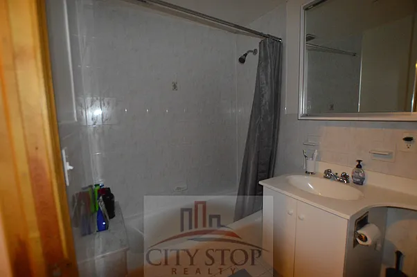 Rented by City Stop Realty | media 32