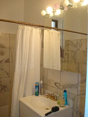 Rented by Metropolitan Equities | media 6