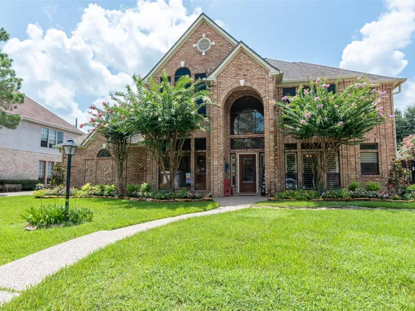 5415 Winding Ridge Dr, Spring, TX 77379