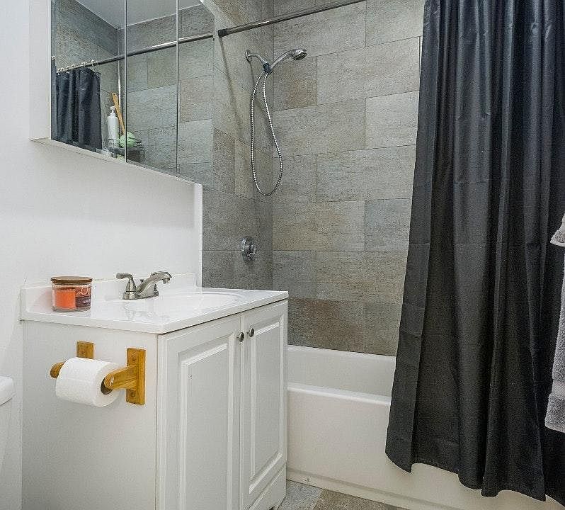 2nd image of 1322 Commonwealth Ave APT 9C