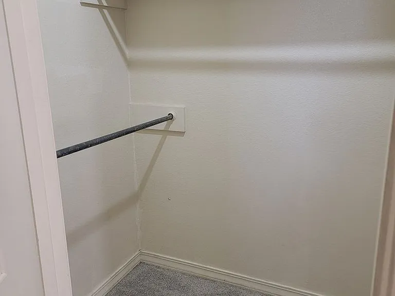 1801 Andy Cir — Photo 18