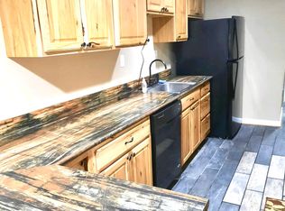 5410 Amberwood Ln, Rockville, MD 20853