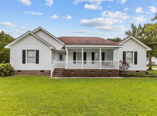 109 Briarwood Dr, Selma, NC 27576